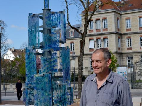 Sculpture urbaine en Verre à TROYES Jean-François LEMAIRE